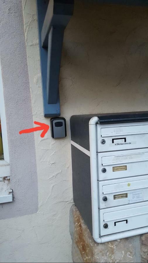 Ferienwohnung Oder Studio Dresden-Neustadt Inkl Parkplatz Mit Balkon Oder Terrasse Exteriör bild